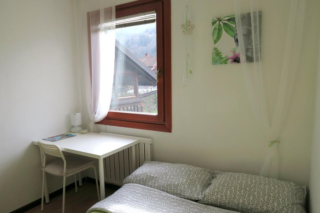 Budget Homestay Кобарид Экстерьер фото