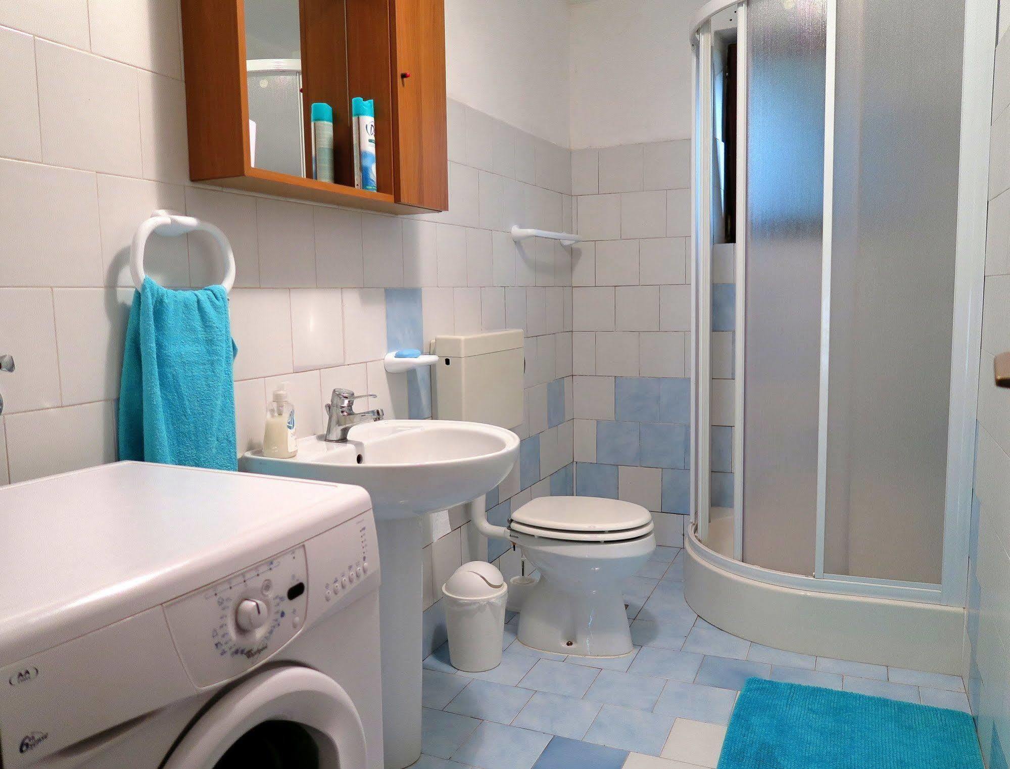 Budget Homestay Кобарид Экстерьер фото